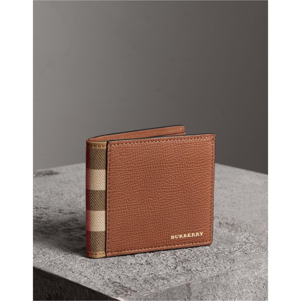 Burberry Grainy Leather and House Check Billfold Wallet In Chestnut - New!